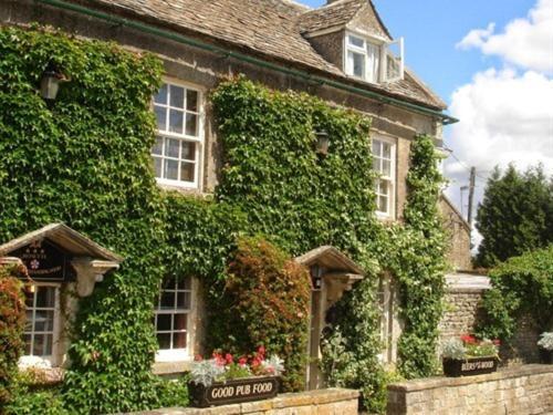 Inn For All Seasons Burford Exterior foto