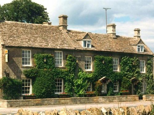 Inn For All Seasons Burford Exterior foto